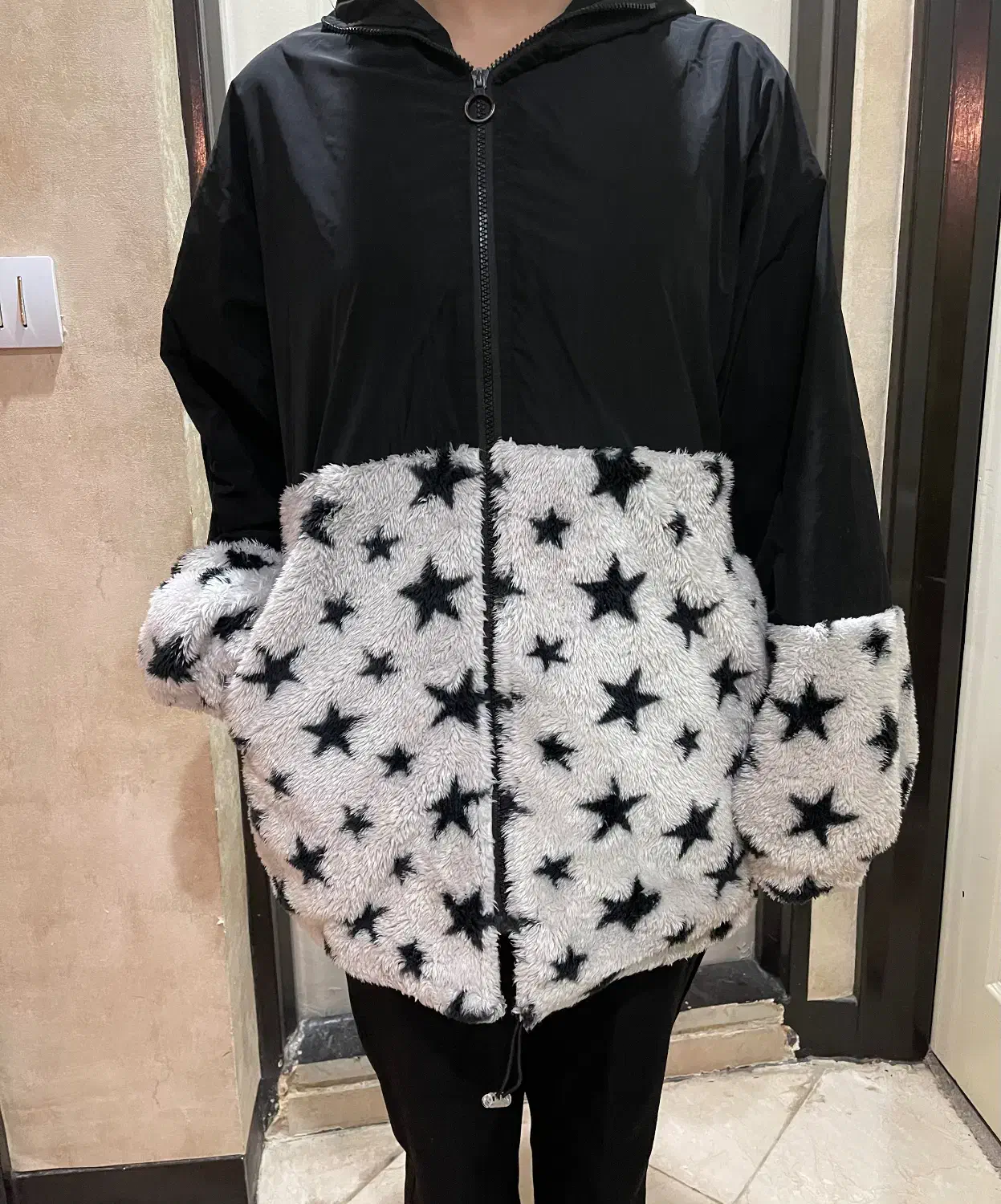 کاپشن ترک|لباس|هشتگرد, فاز ۱ مهستان|دیوار