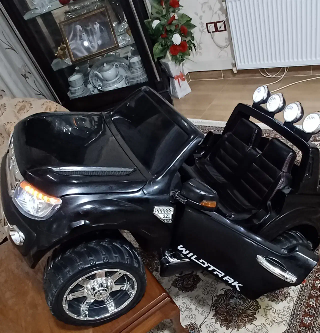 ماشین شارژی شاسی بلند|اسباب‌بازی بچه|کرج, حصارک پایین|دیوار