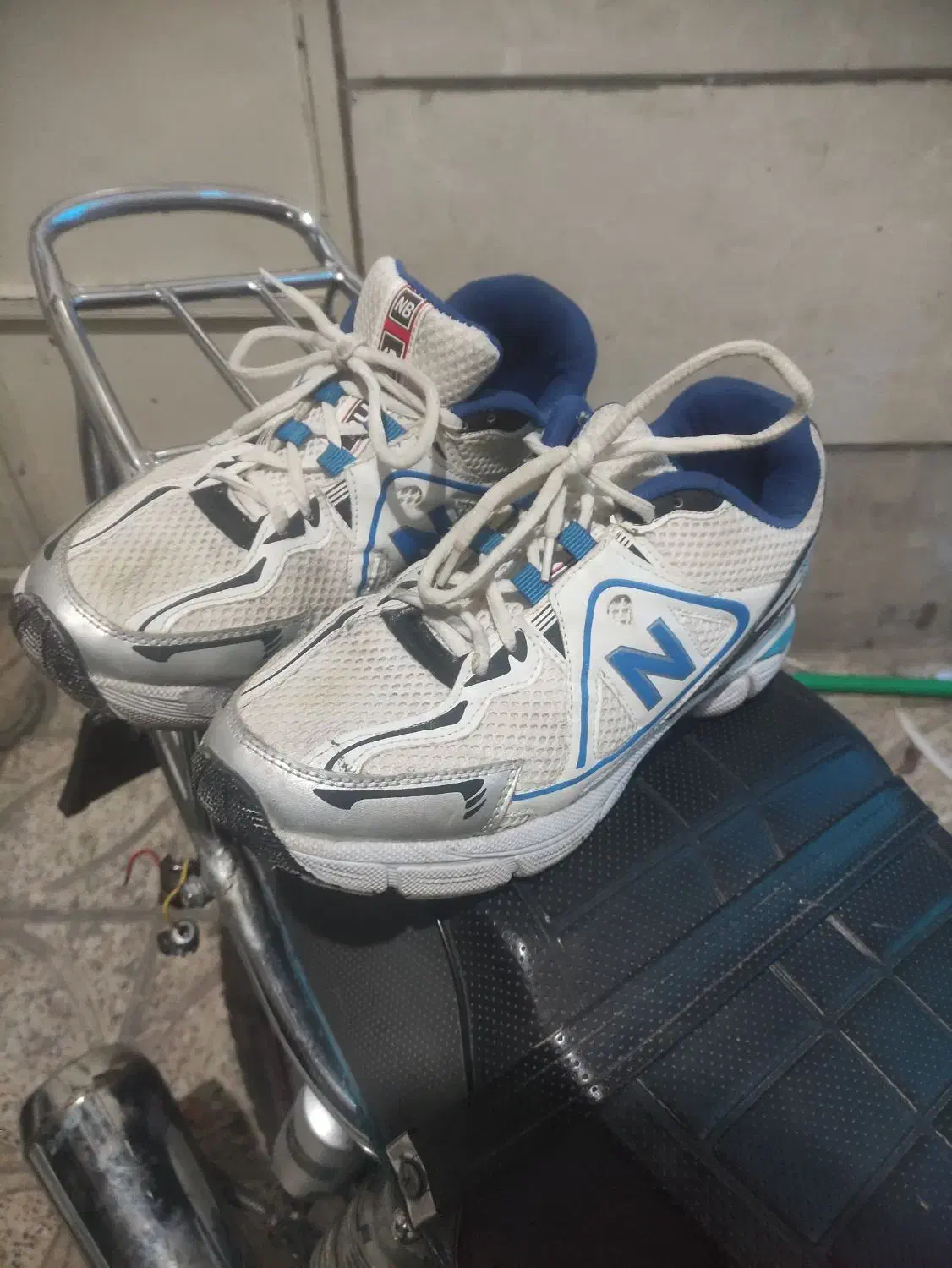 کتونی نیوبالانس سایز۴۴|کیف، کفش، کمربند|بروجرد, |دیوار