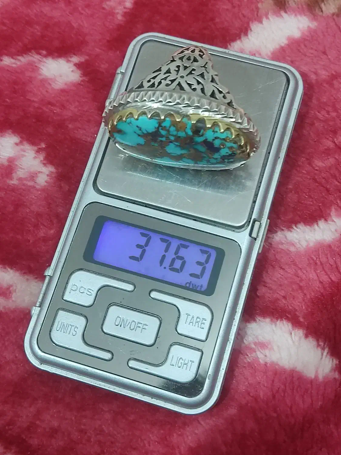 انگشتر فیروز نیشابور|جواهرات|اشکذر, |دیوار