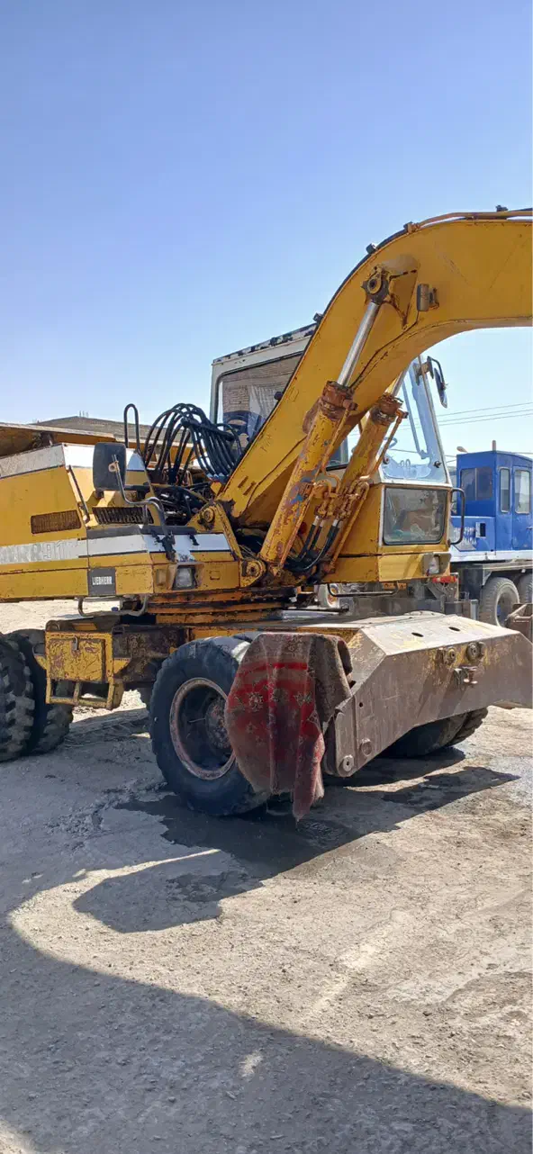 بیل ۹۱۲ لاستیکی هپکو|خودرو سنگین|اصفهان, گلزار|دیوار