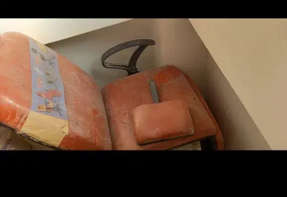 صندلی اصلاح|آرایشگاه و سالن‌های زیبایی|اردبیل, |دیوار