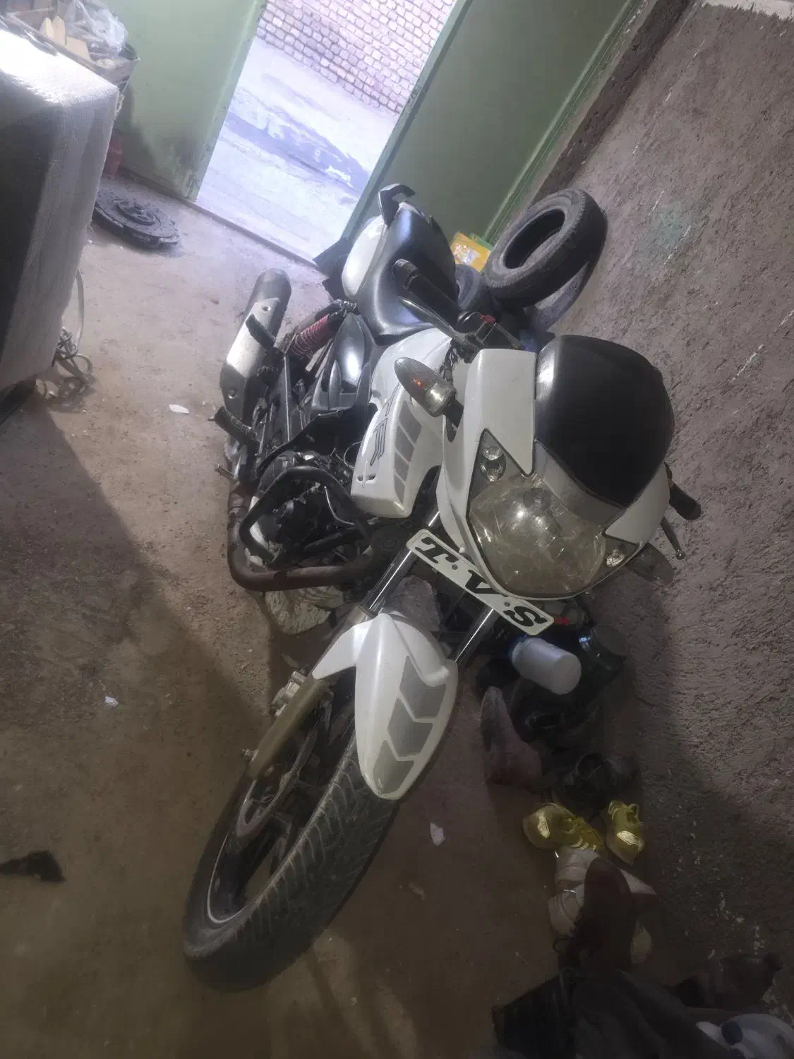 موتور اپاچی ۱۸۰|موتورسیکلت|قائن, |دیوار