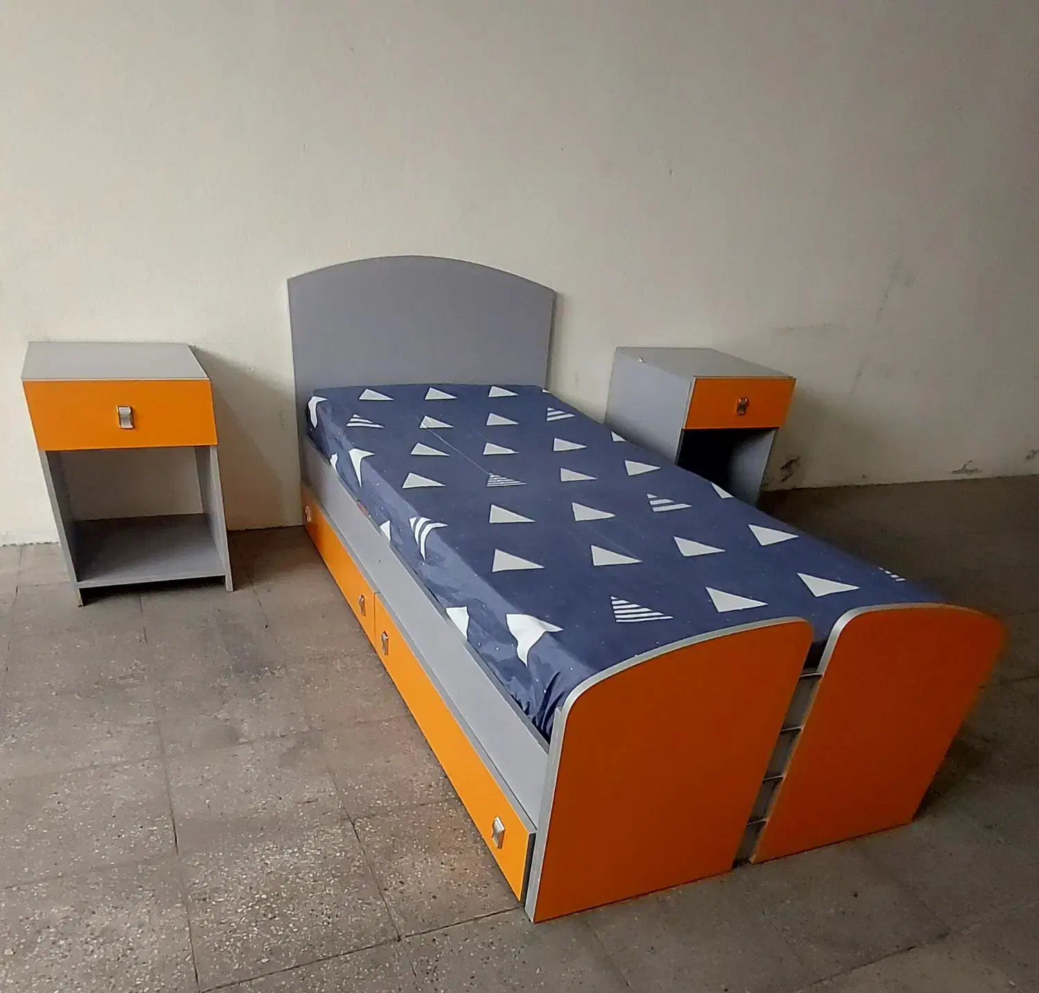 تخت خواب نوجوان|تخت و سرویس خواب|تهران, قنات‌کوثر|دیوار