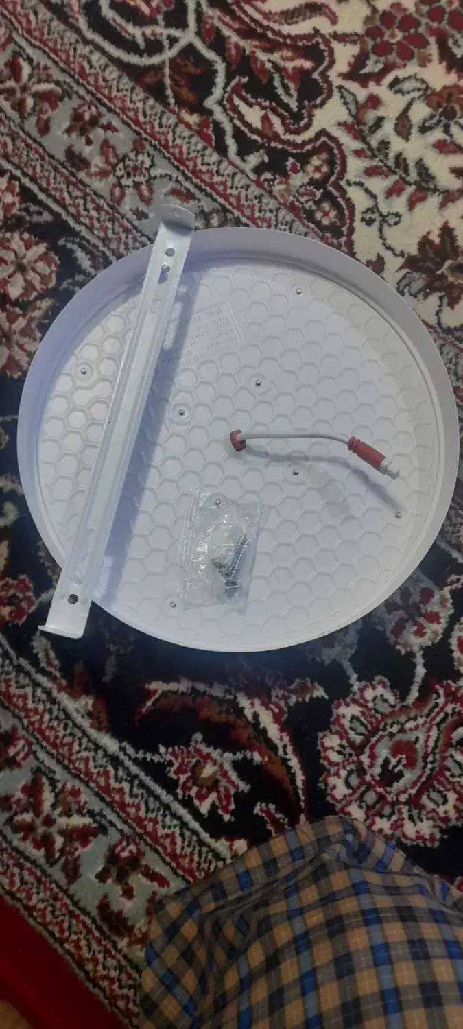 لامپ پنلیی سقفی|لوستر و چراغ آویز|اصفهان, گرکان|دیوار