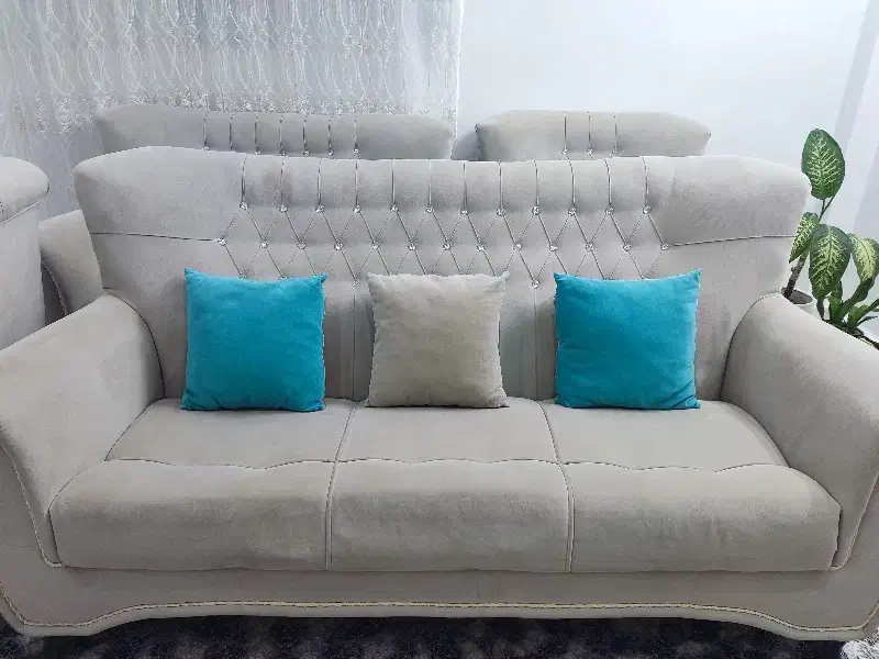 مبل ۷نفره و میز عسلی|مبلمان خانگی و میز عسلی|گنبد کاووس, |دیوار