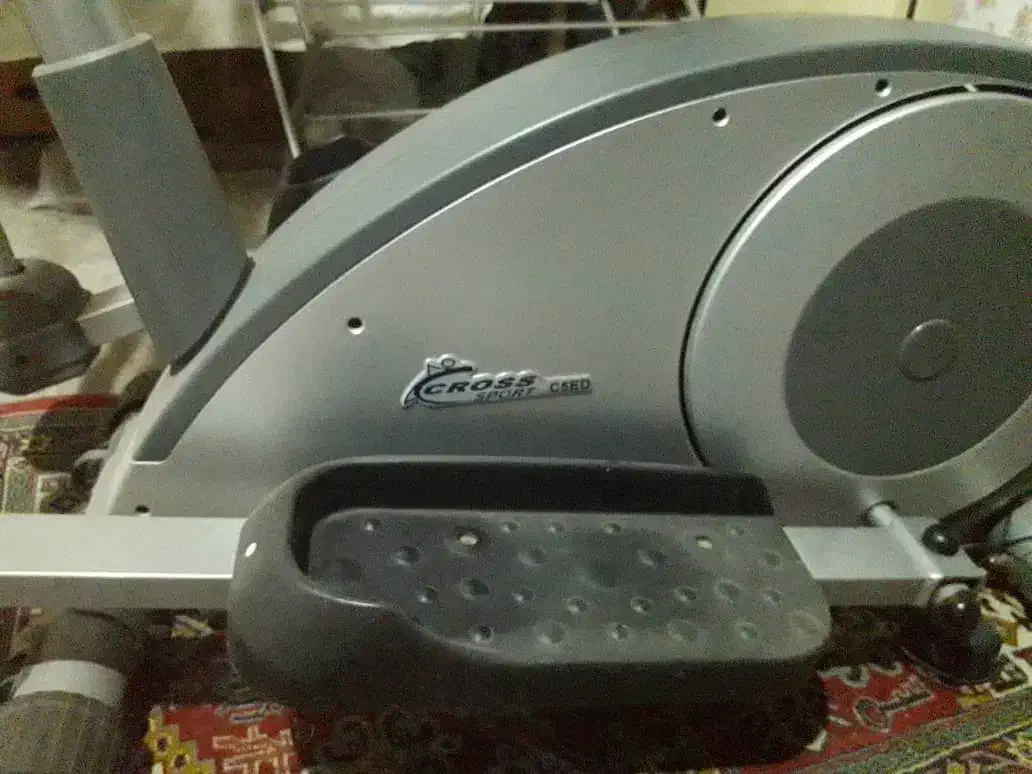 دستگاه اسکیت فضایی کاملاً سالم|تجهیزات ورزشی|رشت, استادسرا|دیوار