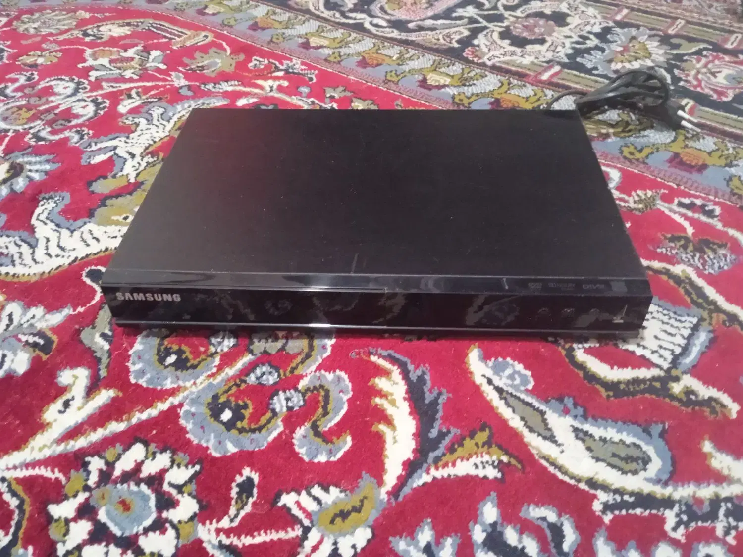دستگاه سیدی|پخش‌کننده DVD و ویدیو|اندیشه, اندیشه فاز ۱|دیوار