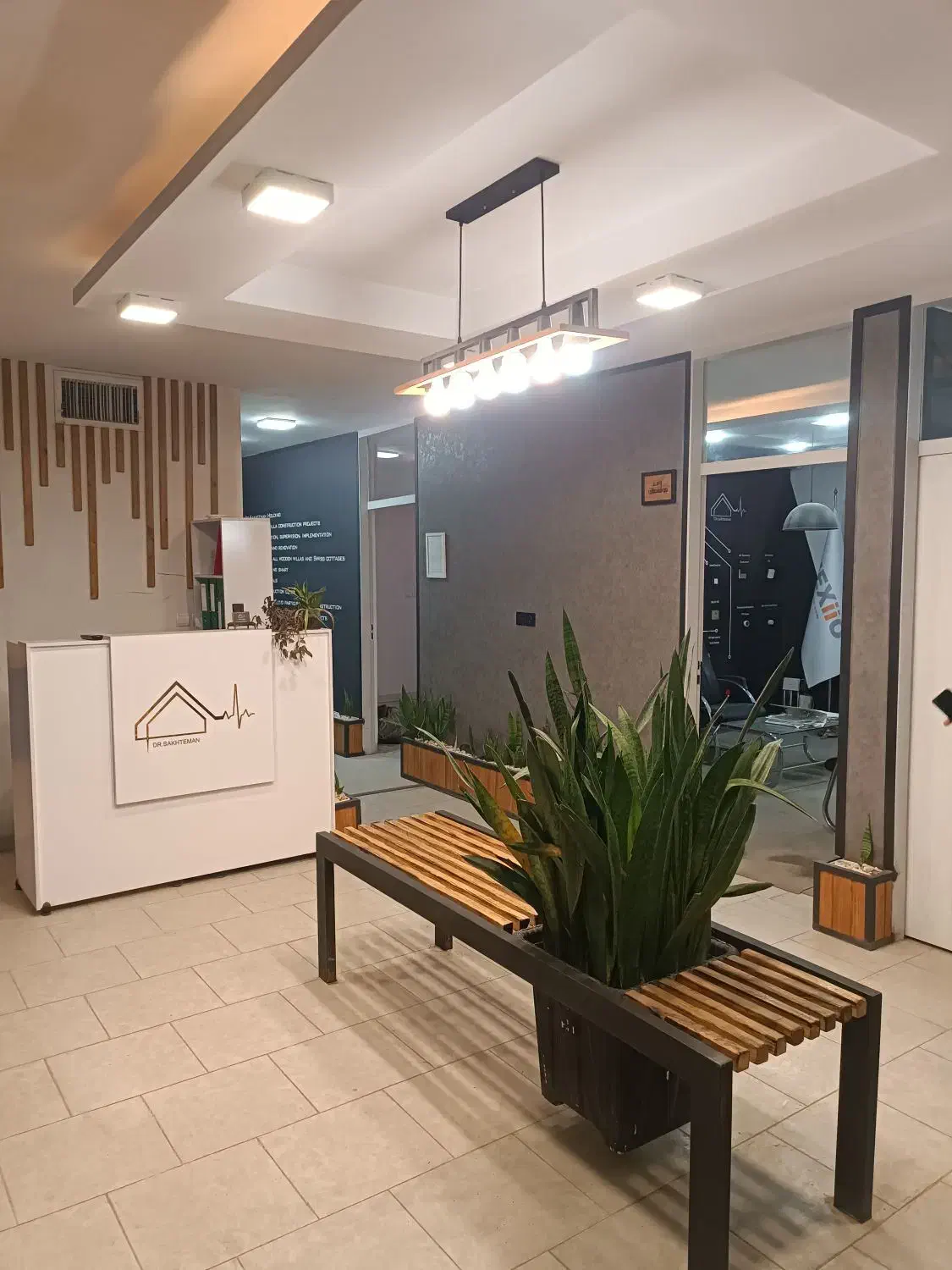 آپارتمان اداری ۲۲۰ متر ۵ خوابه یک طبقه کامل/براصلی|اجارهٔ دفتر کار، اتاق اداری، مطب|محمدشهر, همایون ویلا|دیوار