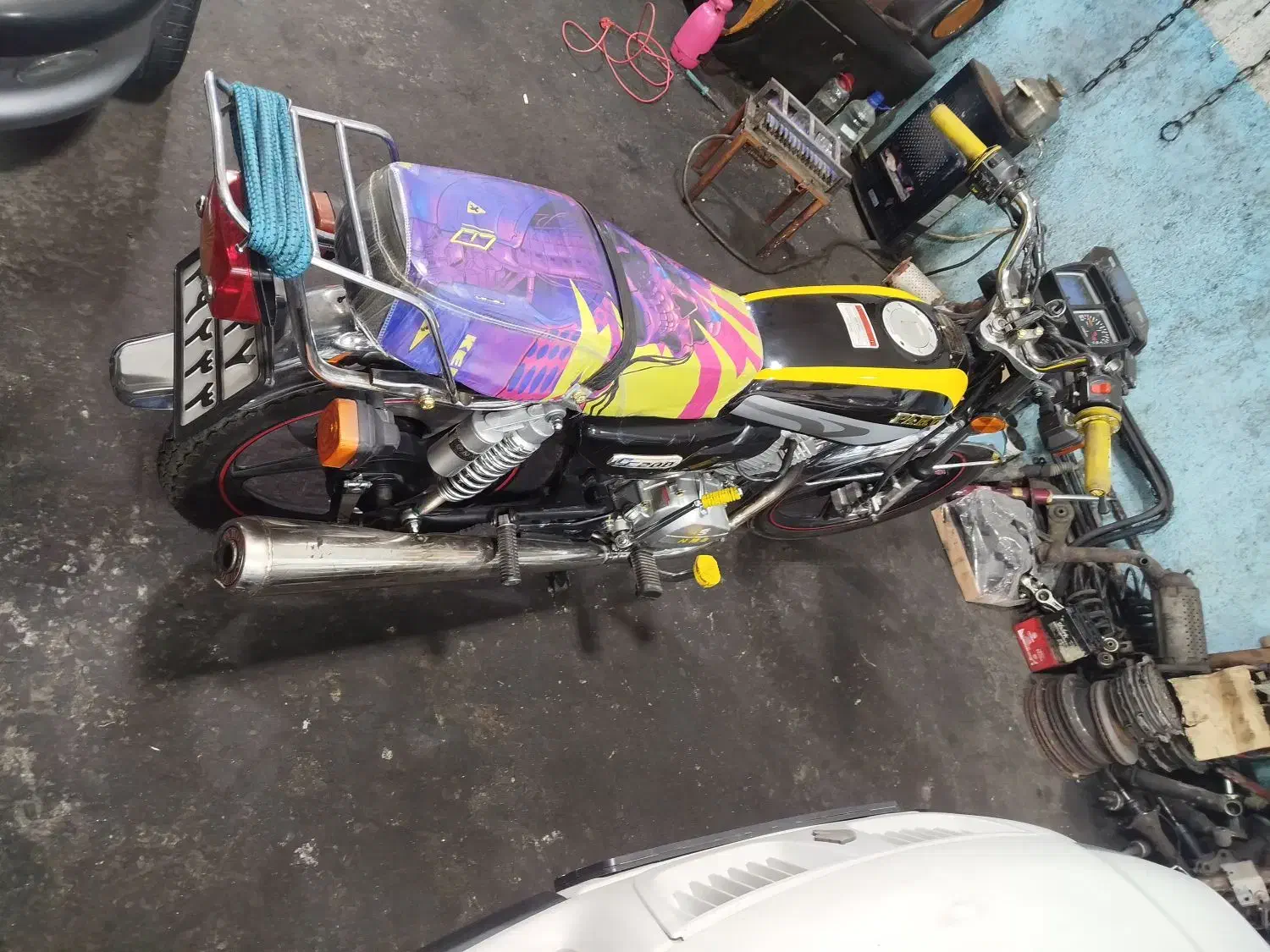 پرواز 200 درحد صفر|موتورسیکلت|قدس, شهر‌قدس|دیوار