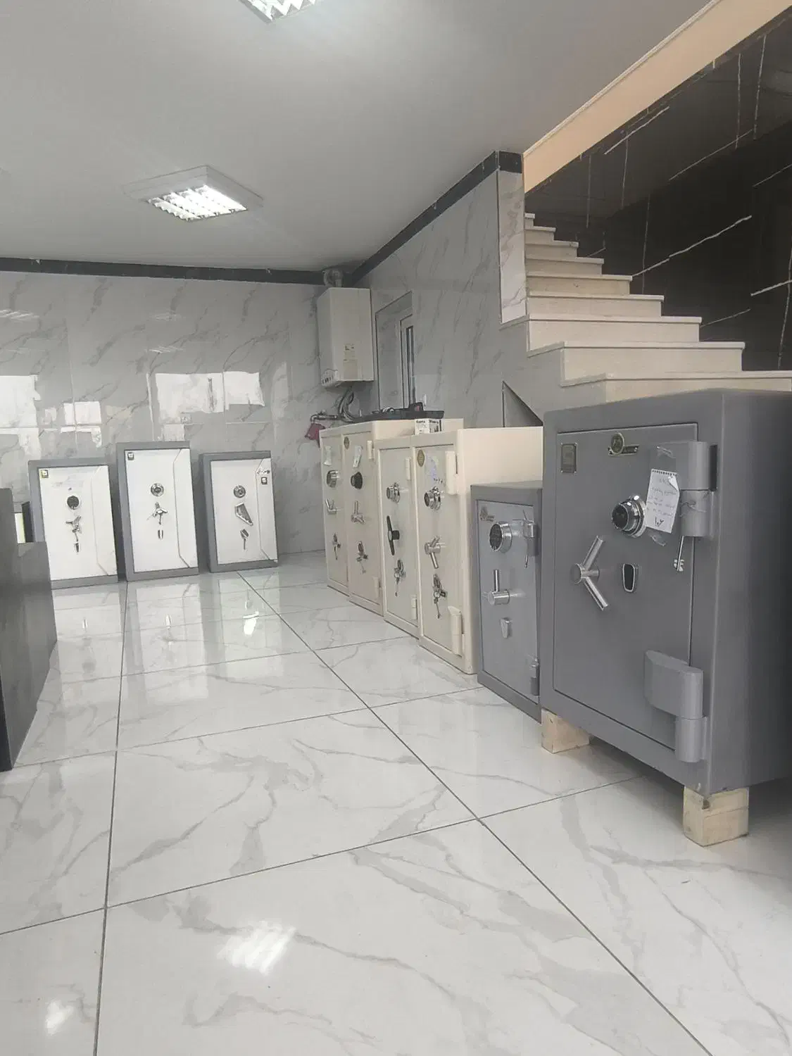 گاوصندوق نسوز امن کاوه خاوران تبریز|ابزارآلات|تبریز, |دیوار