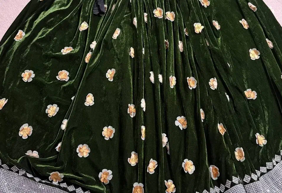 لباس محلی|لباس|یاسوج, |دیوار