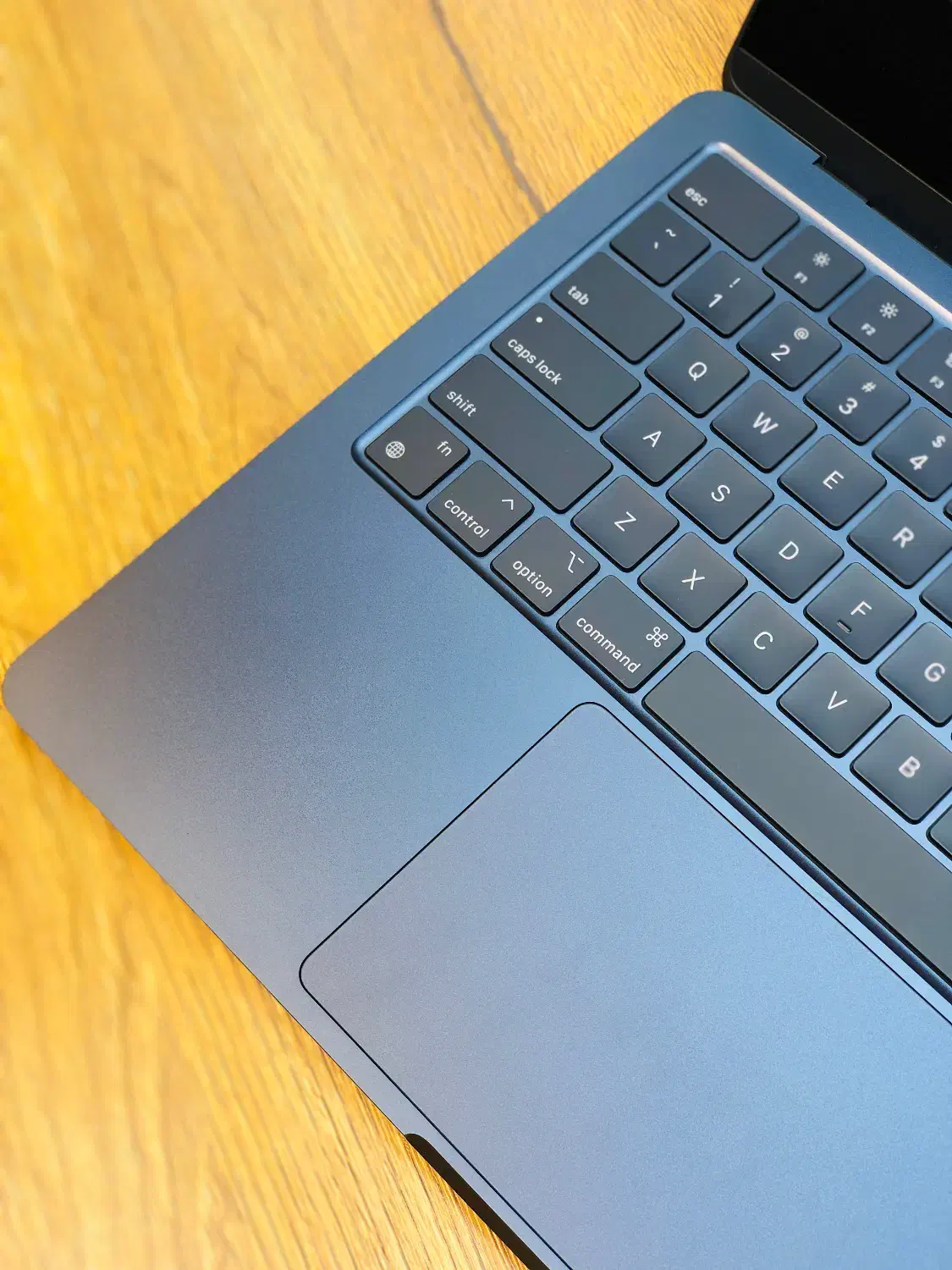 MacBook m2 13.6 midnight- سایکل ۱باطری ۱۰۰|رایانه همراه|تهران, میرداماد|دیوار