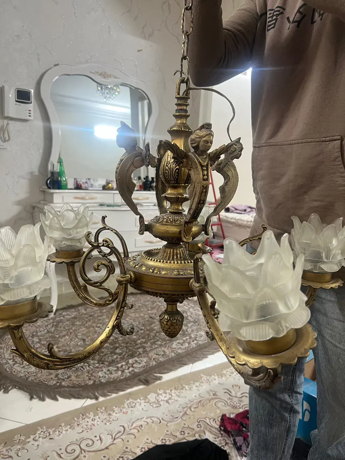 لوستر برنجی ۵ شاخه سنگین|لوستر و چراغ آویز|ری, حمزهآباد|دیوار