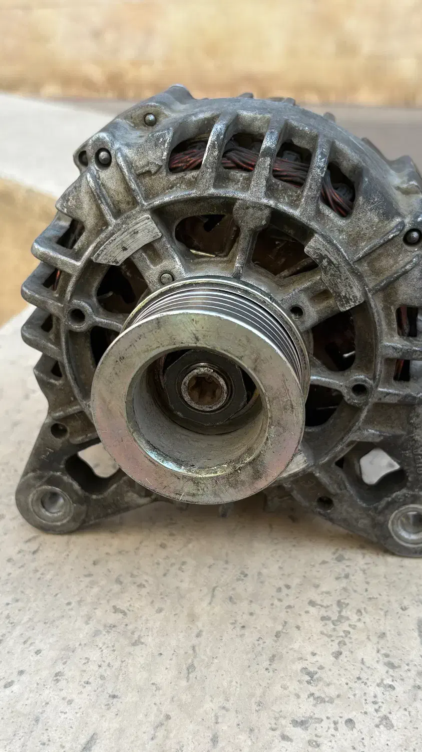 دینام ال90اصلی ولئو اصل فرانسه|قطعات یدکی و لوازم جانبی|تهران, حشمتیه|دیوار