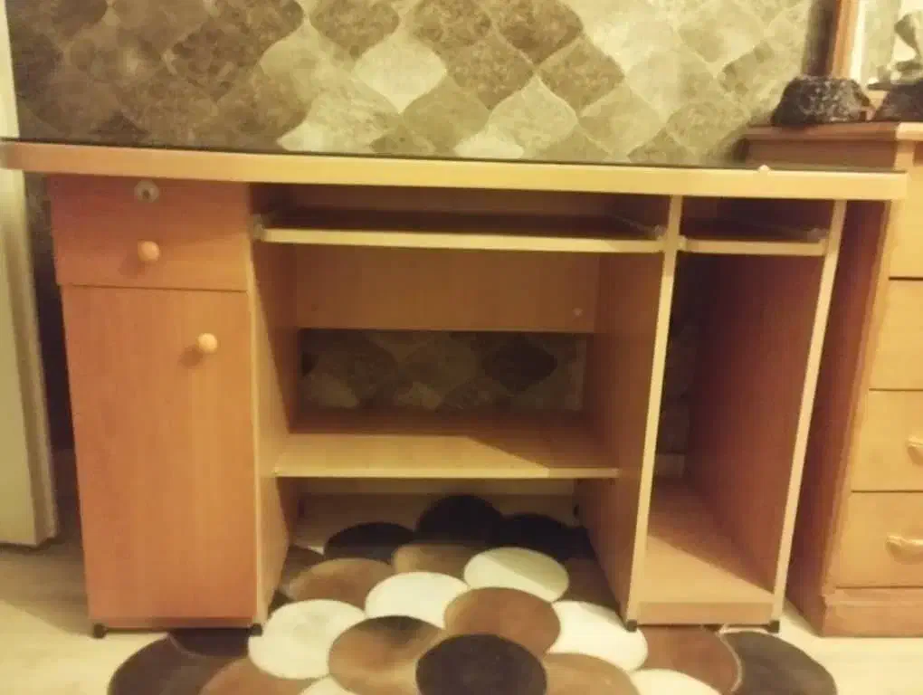 میز تحریر و کامپیوتر ام دی اف با شیشه دودی|میز تحریر و کامپیوتر|تبریز, |دیوار