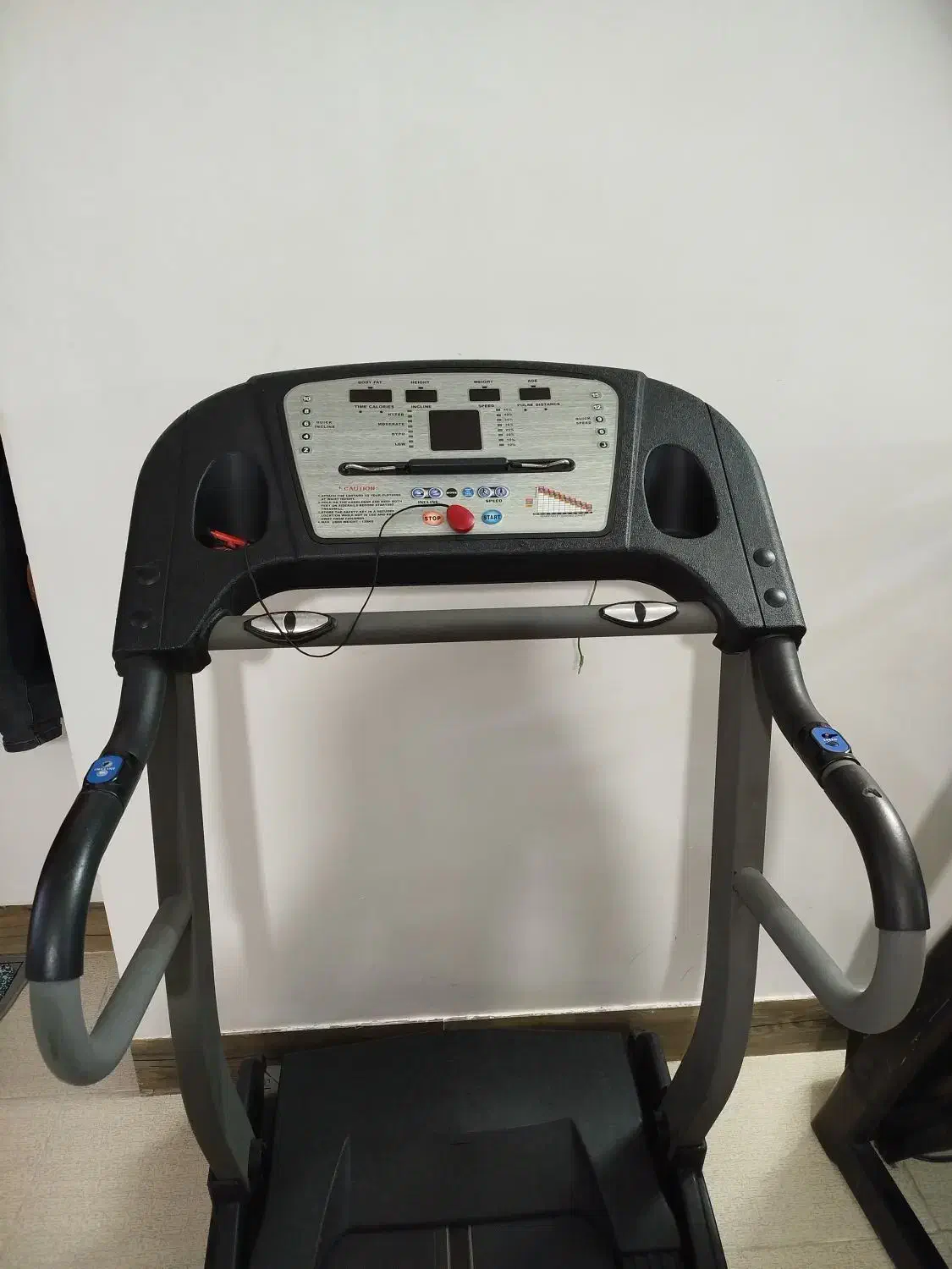 فروش تردمیل تایوانی تا وزن ۱۳۰ کیلو|تجهیزات ورزشی|بروجرد, |دیوار