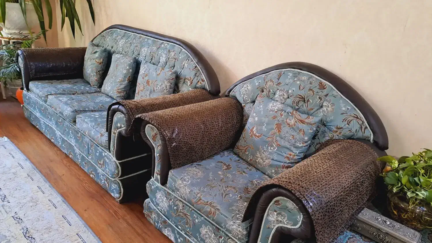 سرویس مبل راحتی ۱۰ نفره|مبلمان خانگی و میز عسلی|مشهد, فلسطین|دیوار