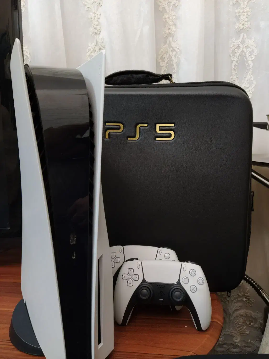 pes 5|کنسول، بازی ویدئویی و آنلاین|تهران, نازی‌آباد|دیوار