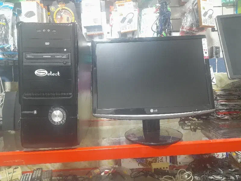 کیس ddr3 نسل 3 با مانیتور 19 اینچ الجی|رایانه رومیزی|ارومیه, |دیوار