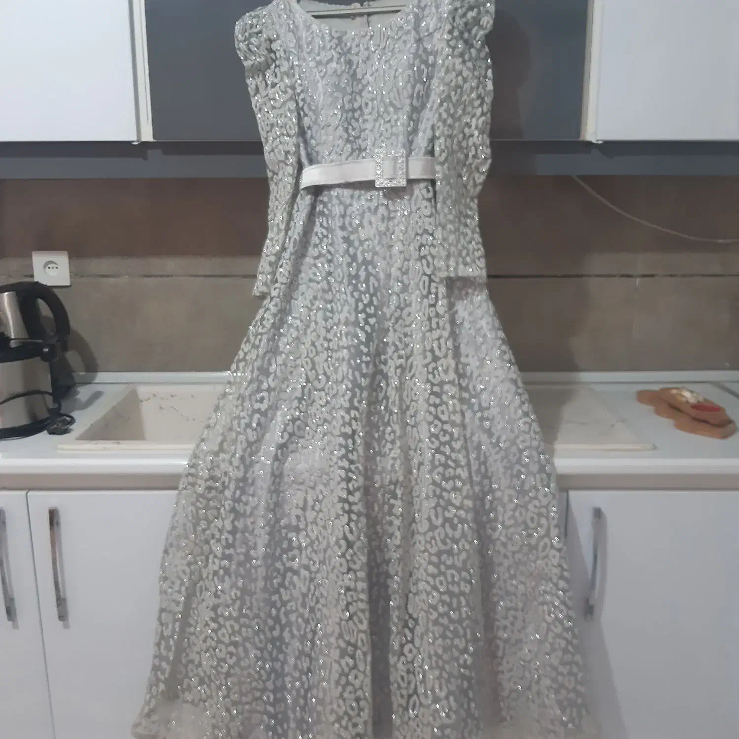 لباس مجلسی|لباس|چناران, |دیوار