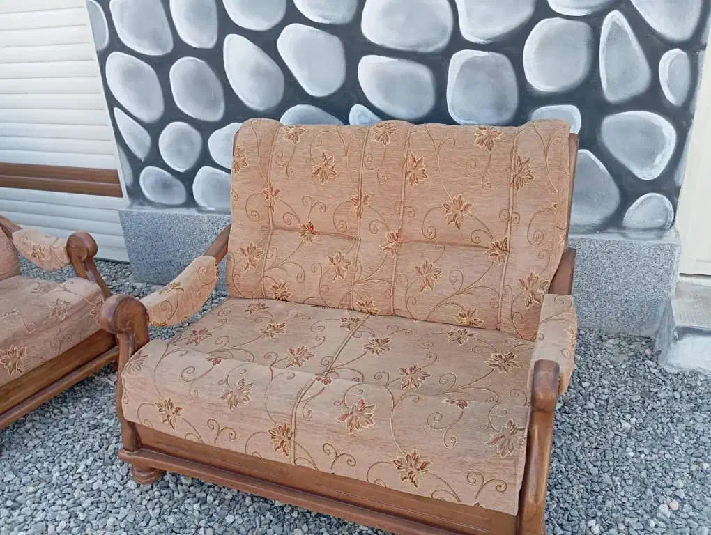 میل امریکایی چوب خیلی محکم|مبلمان خانگی و میز عسلی|صحنه, |دیوار