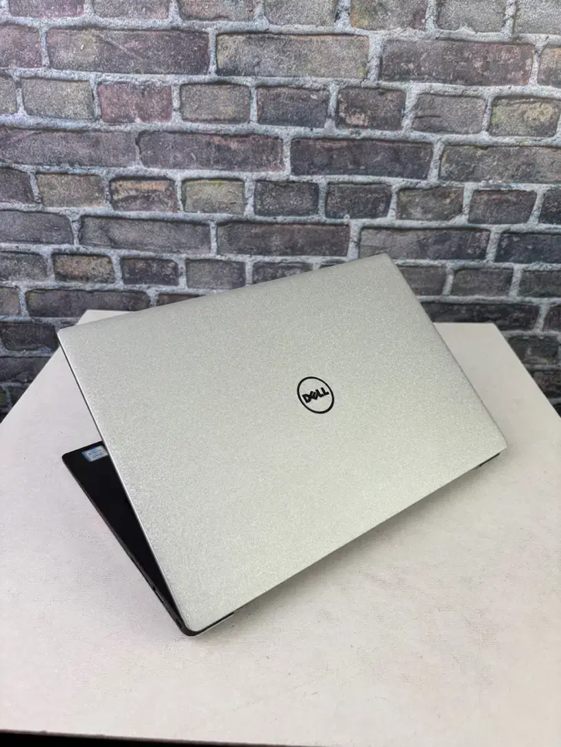 لپتاپ Dell Xps/پردازنده i5/سبک واقتصادی/کیبرد کربن|رایانه همراه|تهران, میدان ولیعصر|دیوار