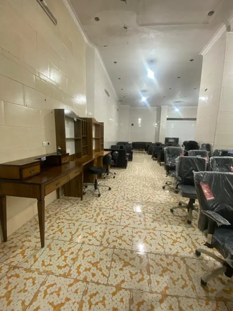 صندلی و کتابخانه تحریر|دفتر کار|حمیدیا, |دیوار