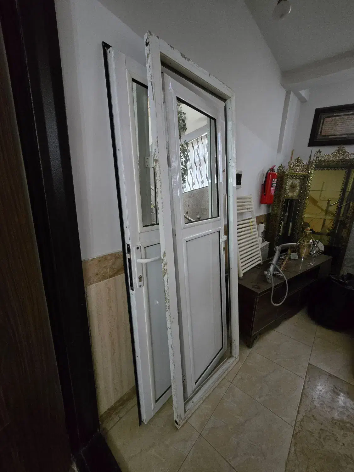 درب سرویس بهداشتی وحمام|مصالح و تجهیزات ساختمان|سقز, |دیوار