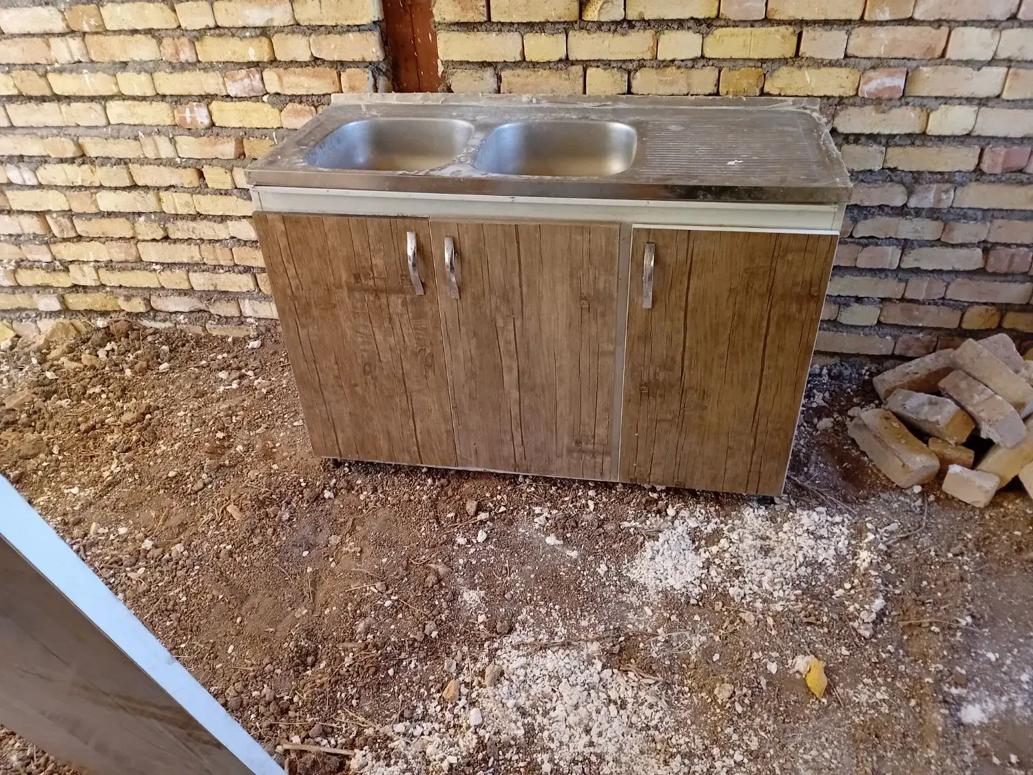 کابینت وآبچکان درحد نو|مصالح و تجهیزات ساختمان|قیدار, |دیوار