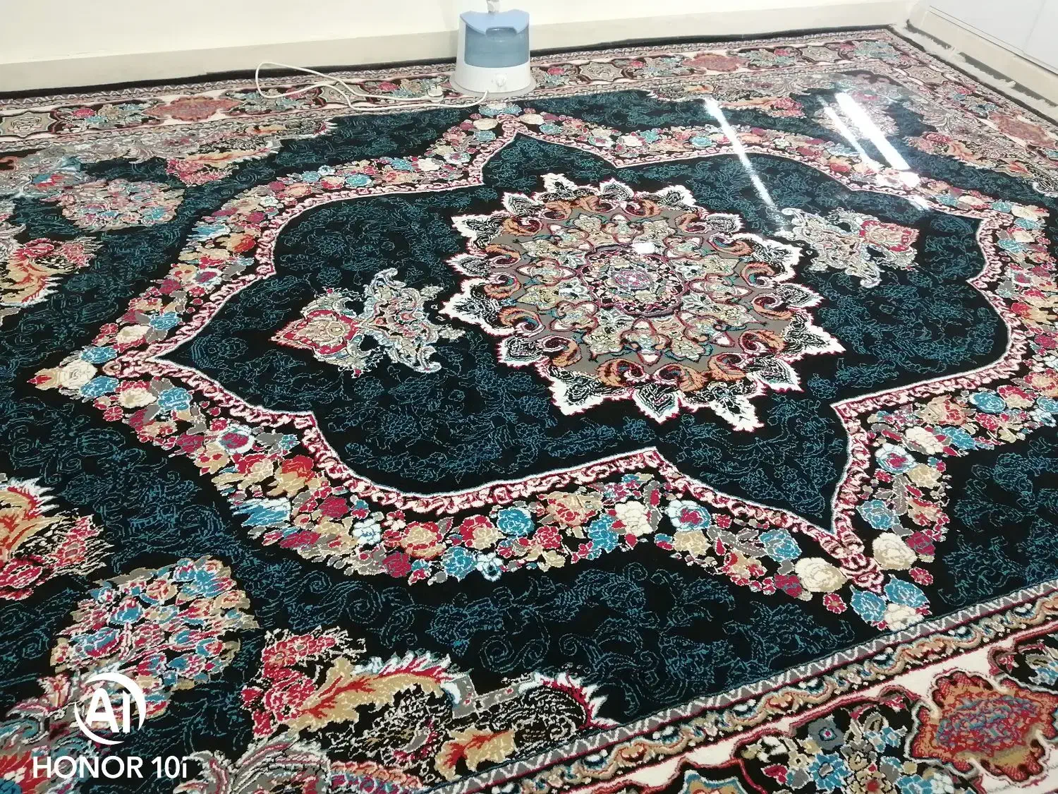 فرش 12متری و یک عدد گلیم فرش آشپزخونه|فرش|رامهرمز, |دیوار