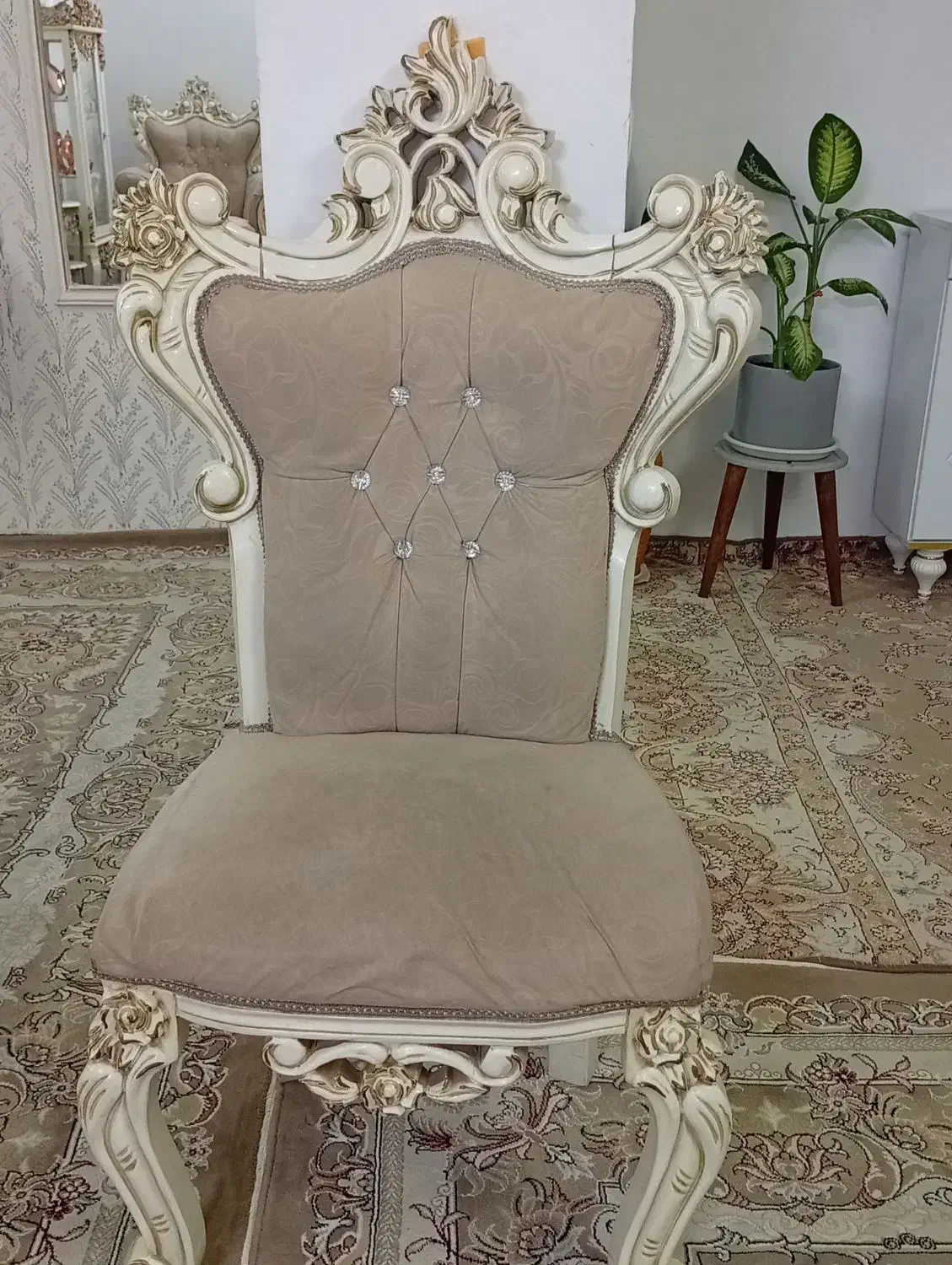 صندلی|صندلی و نیمکت|تویسرکان, |دیوار