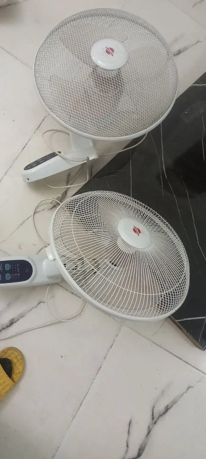 ۲ عدد پنکه دیواری بهترین جنس پارس خزرنو|پنکه و تصفیهکنندهٔ هوا|کرمان, |دیوار