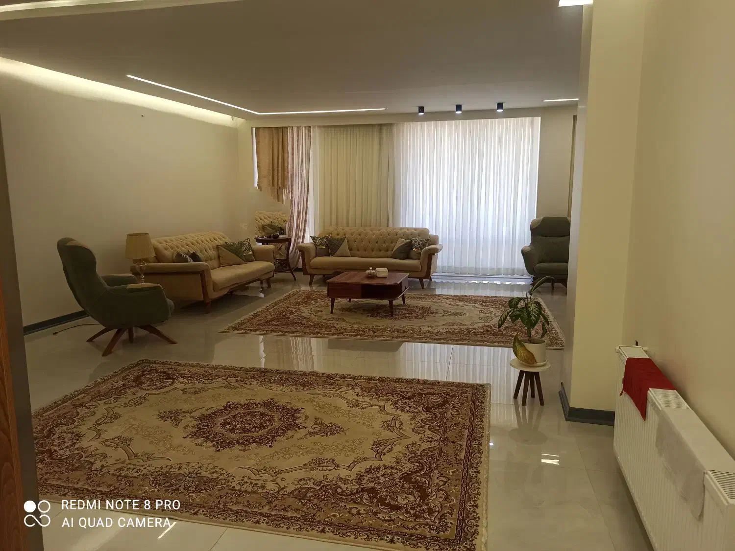 4عددفرش|فرش|فیروزکوه, |دیوار