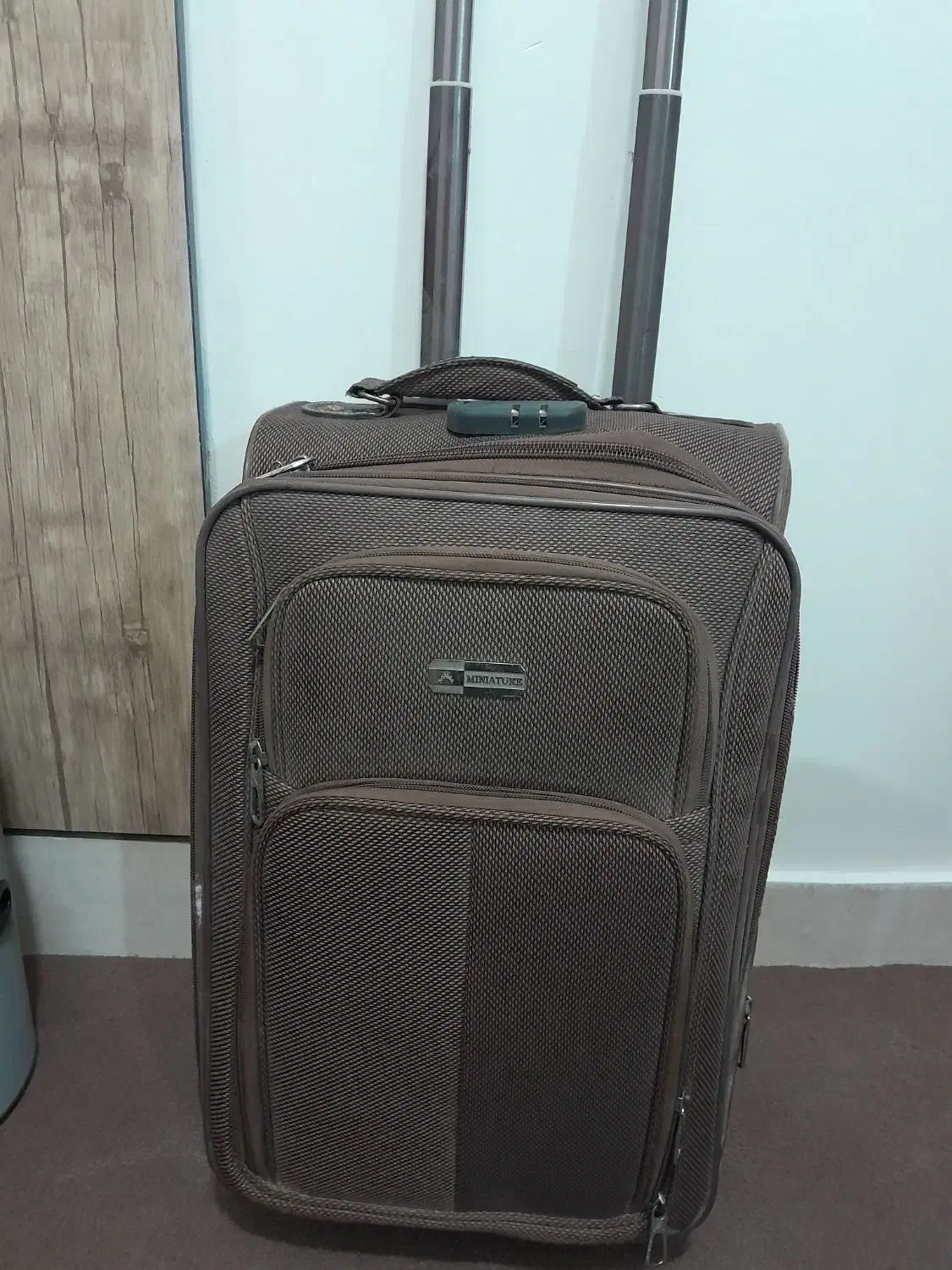 چمدان نو ونو هست اصلا استفاده نشده|کیف، کفش، کمربند|شهریار, شهرک امیریه|دیوار