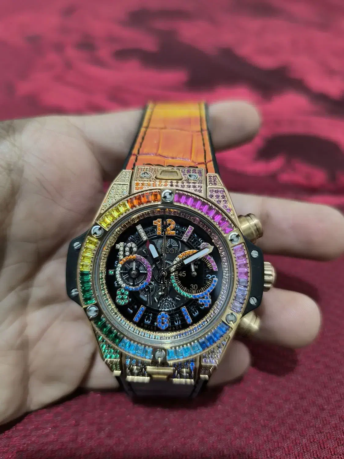 ساعت هابلوت نگین دار اصل|ساعت|میانه, |دیوار