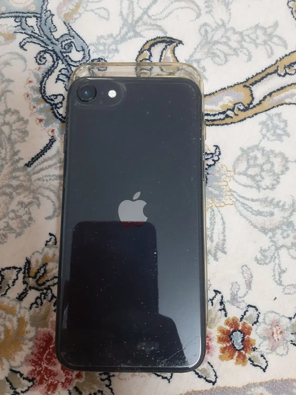 ایفون se2020|موبایل|ری, اقدسیه|دیوار