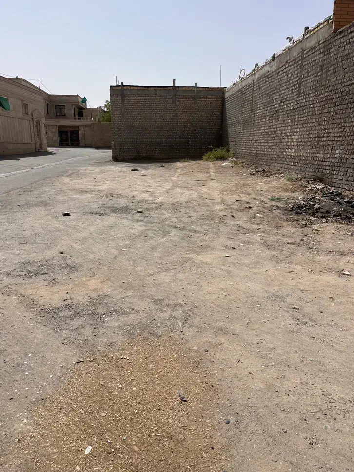 زمین ۱۲۷متر سنددار فروشی در خیابان بسیج شهرقنوات|فروش زمین و ملک کلنگی|قم, آذر (نکویی)|دیوار