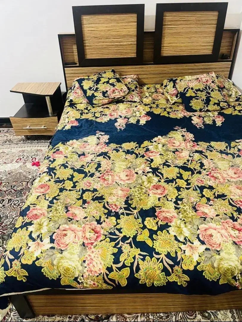 مبلمان و صنایع چوب|تخت و سرویس خواب|بندرعباس, |دیوار