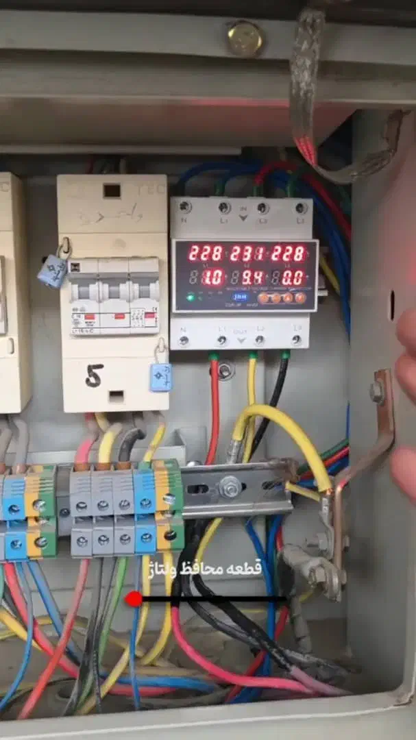 برقکار برقکاری وعیبیابیساختمانی وصنعتی|خدمات پیشه و مهارت|بندر ماهشهر, |دیوار