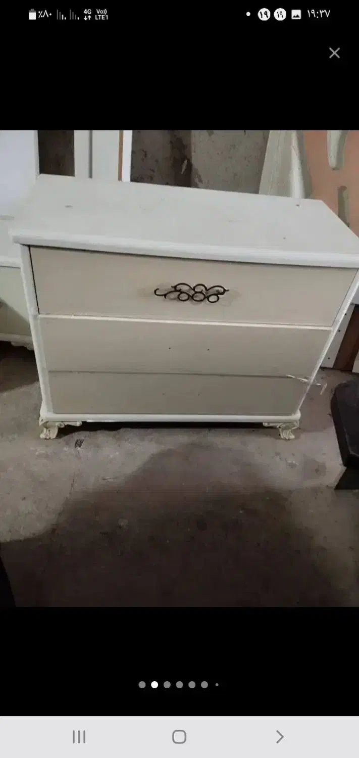 تخت دو نفره   همراه تشک دراور پا تختی با اینه|تخت و سرویس خواب|صومعه‌سرا, |دیوار