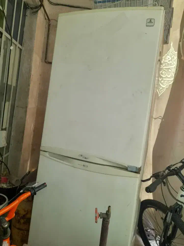 یخچال|یخچال و فریزر|شیراز, شاهچراغ|دیوار