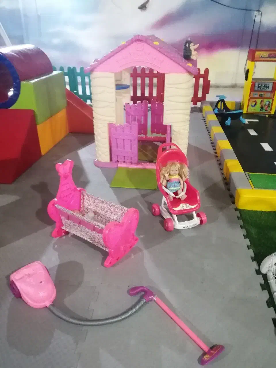 وسایل خانه بازی (خانه مشاغل)|اسباببازی|محمدیه-قزوین, |دیوار