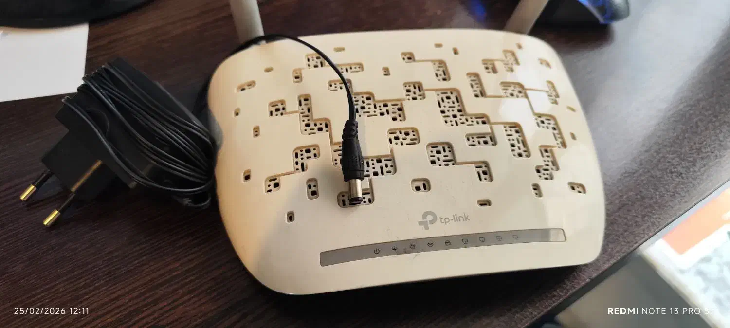 مودم تی پی-لینک مدل TD-W8961N همراه آداپتور|مودم و تجهیزات شبکه|تهران, دانشگاه شریف|دیوار