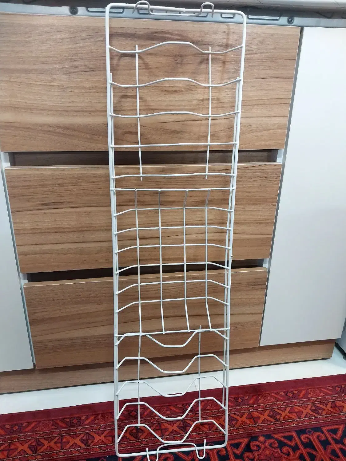 آبچکان|آب‌چکان و نظم‌دهنده ظروف|مشهد, شفا|دیوار