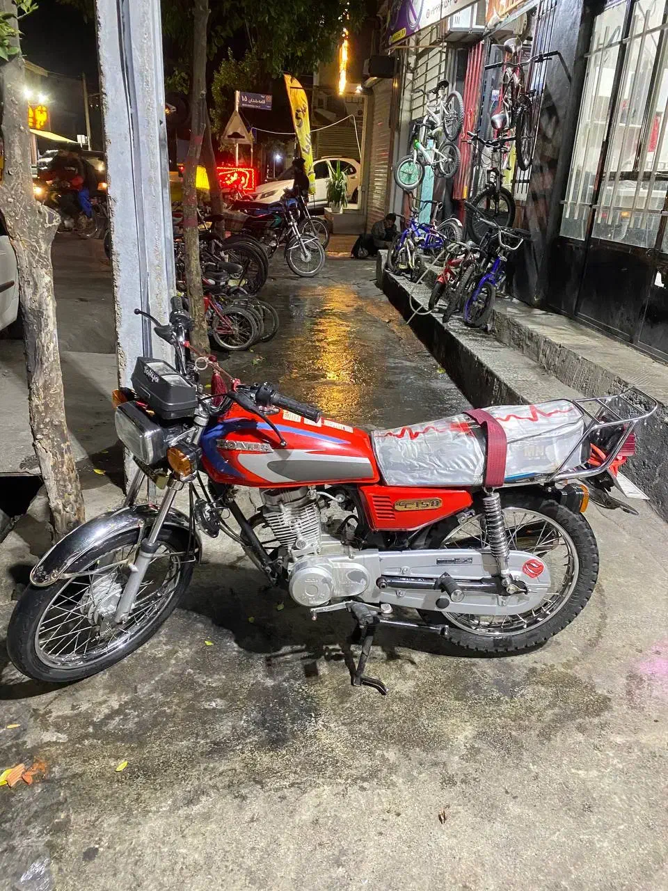 موتور مدل 95 1سال بیمه پلاک ملی پرواز a1|موتورسیکلت|گرگان, |دیوار