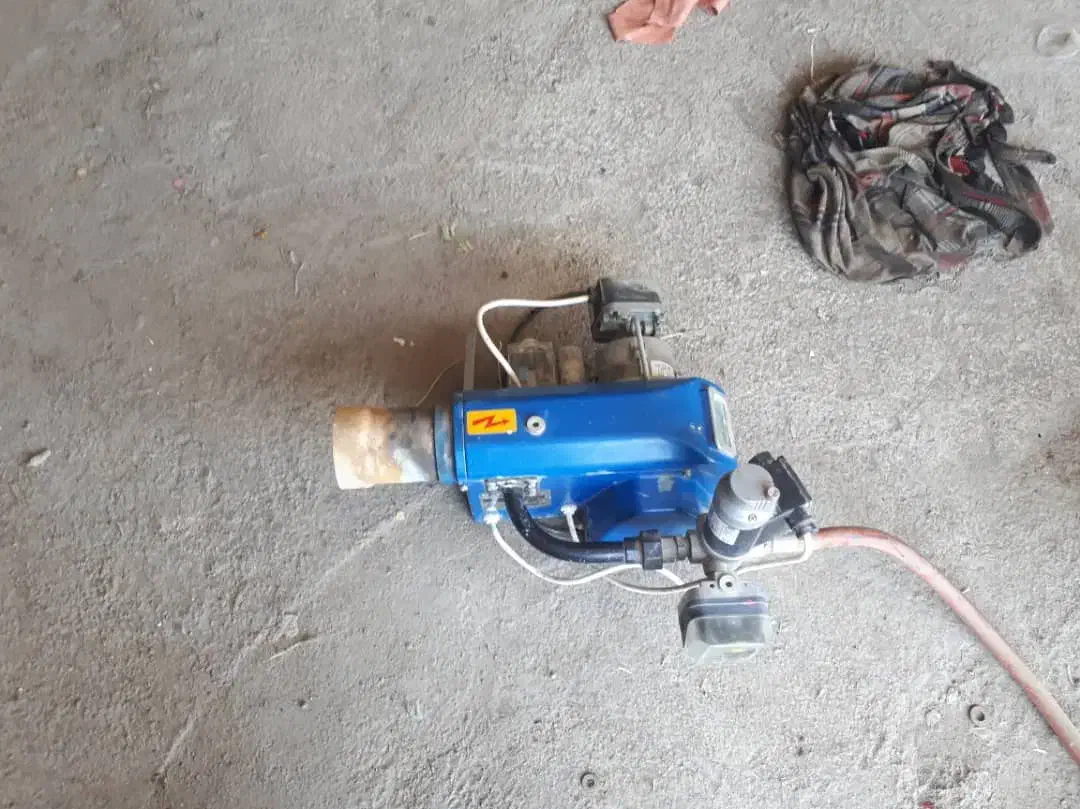 مشعل|آبگرمکن، پکیج، شوفاژ|یزد, |دیوار