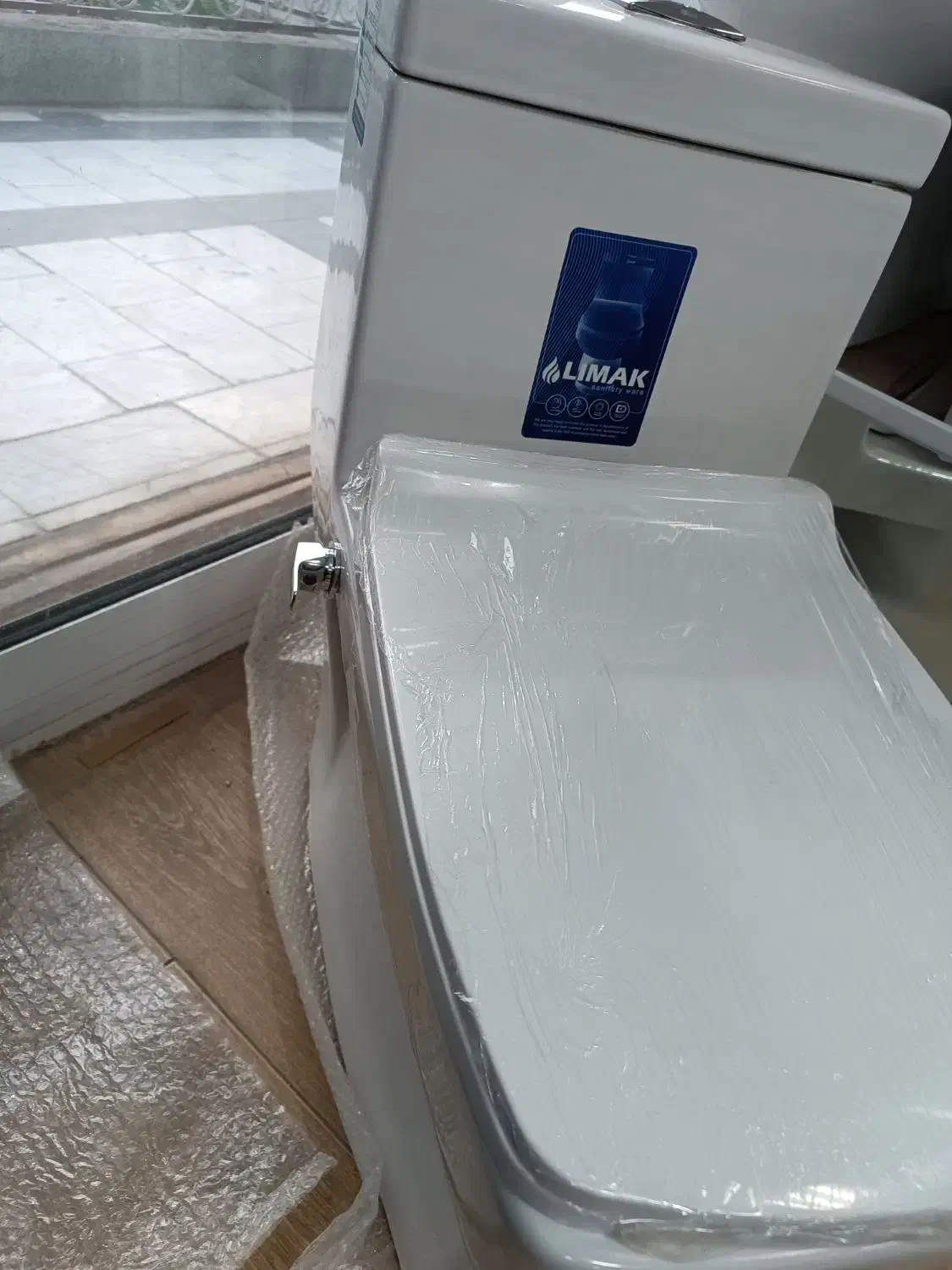 توالت فرنگی خودشور|لوازم سرویس بهداشتی|زاهدان, |دیوار