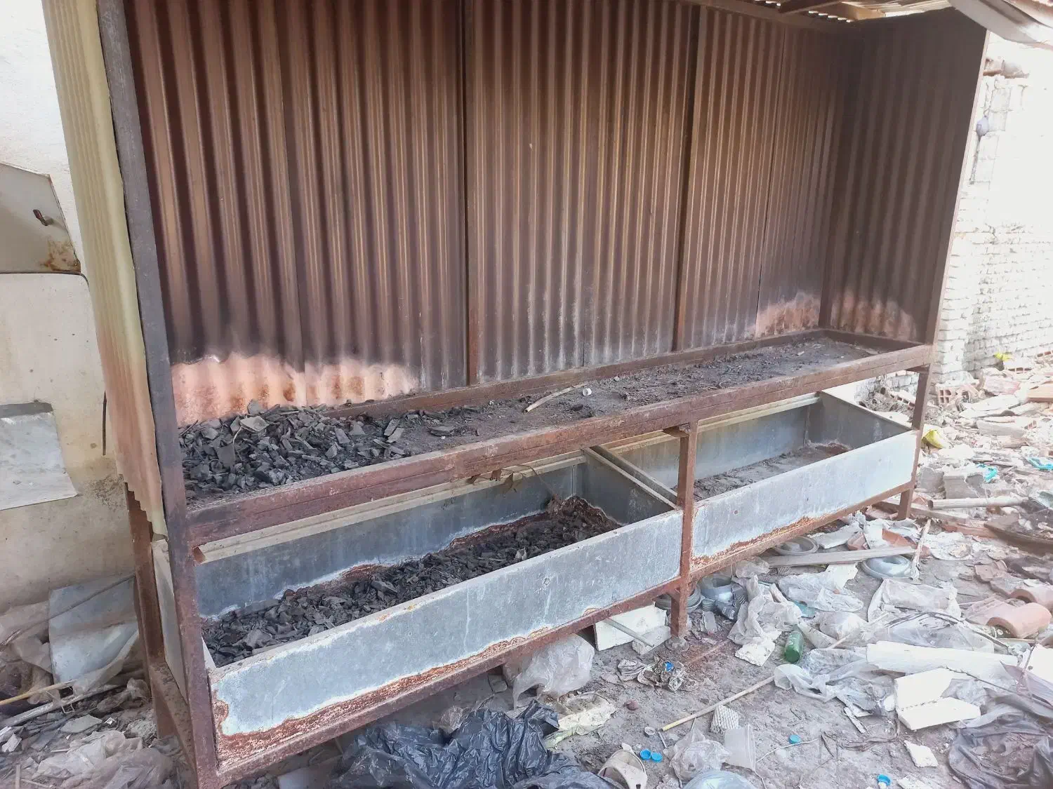 منقل کباب پزی کوچک و بزرگ|کافی‌شاپ و رستوران|ساری, |دیوار