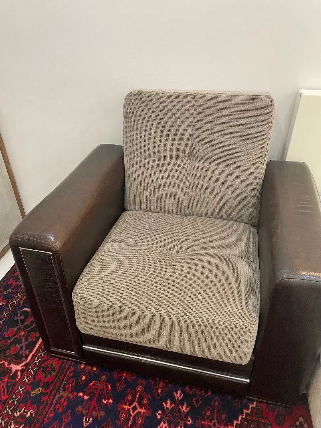 مبل تخت شو|مبلمان خانگی و میز عسلی|قشم, |دیوار